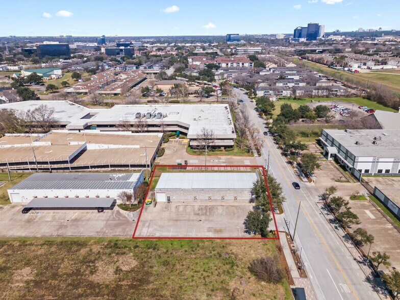 More Photos Of 3664 Walnut Bend Ln, Houston Office For Sale