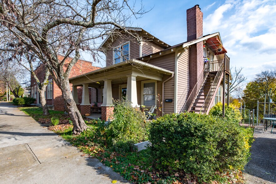 More Photos Of 428 E Scott Ave, Knoxville Loft Creative Space For Sale