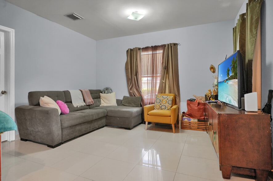 More Photos Of 2155 NW 28th St, Miami Apartments For Sale