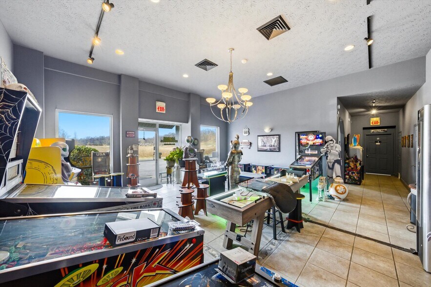 More Photos Of 2376 Business Center Cir, Sevierville Freestanding For Sale