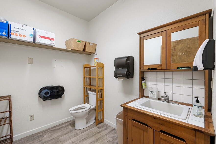 More Photos Of 1455 Willow Creek Rd, Prescott Religious Facility For Sale