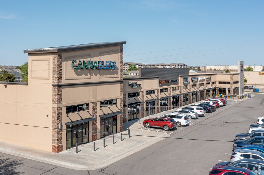 More Photos Of 835 SW 19th St, Moore Unknown For Lease