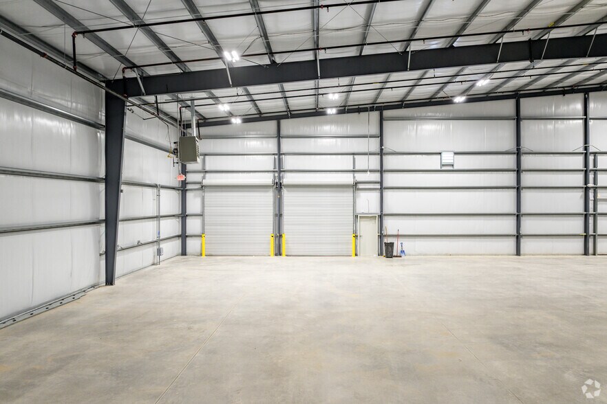 More Photos Of 324 E St, Hampton Industrial For Sale