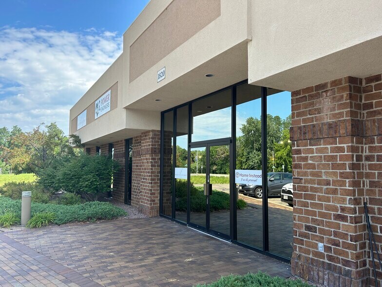 More Photos Of 1820 Post Rd, Plover Storefront Retail Office For Lease