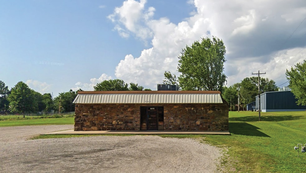 Primary Photo Of 5215 Kelley Hwy, Fort Smith Office For Sale