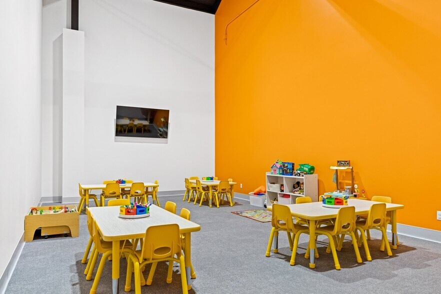 More Photos Of 1215 Tom Ginnever Ave, O'Fallon Religious Facility For Lease