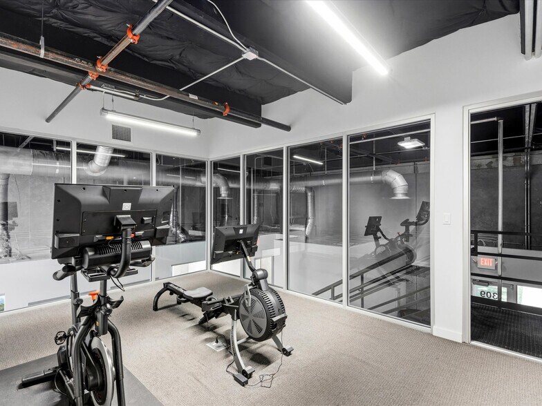 More Photos Of 15481 SW 12th St, Sunrise Flex For Sale