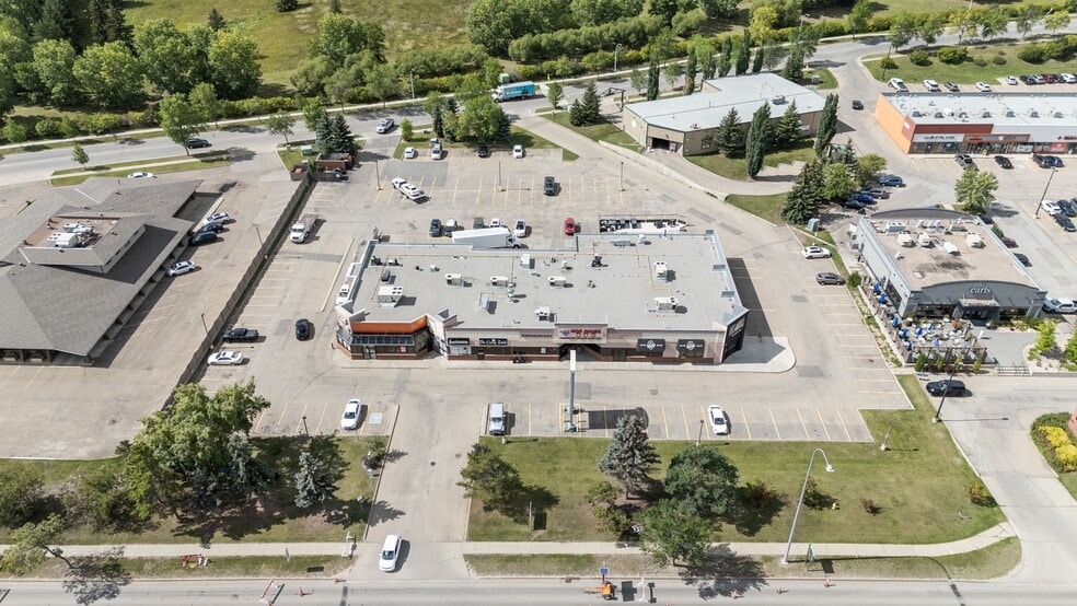 More Photos Of 388 St.Albert Trl, St. Albert General Retail For Lease