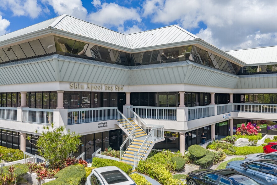 More Photos Of 21301 Powerline Rd, Boca Raton Medical For Lease