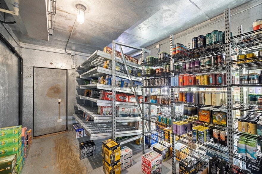 More Photos Of 401 E Sheridan St, Ely Convenience Store For Sale