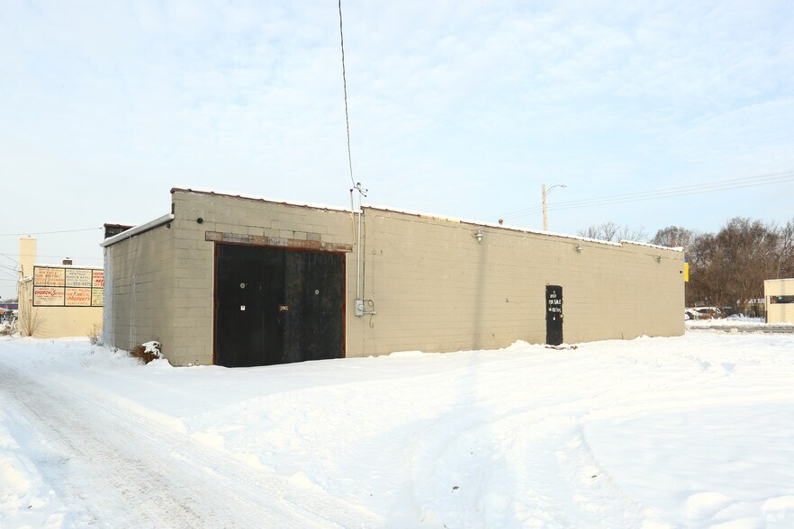 More Photos Of 20511-20515 Joy Rd, Detroit Storefront For Sale