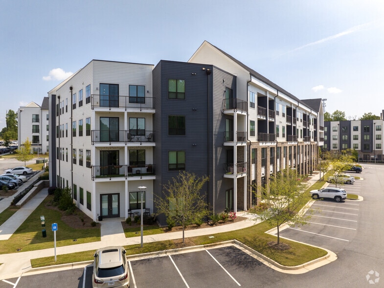 More Photos Of 4255 Suwanee Dam Rd, Suwanee Apartments For Lease