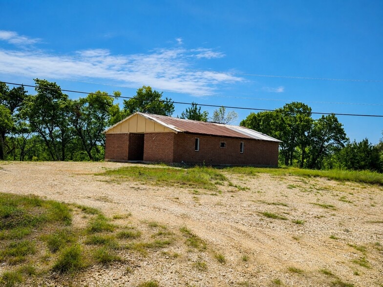Primary Photo Of 1264 Red Moore rd, Whitewright Specialty For Sale