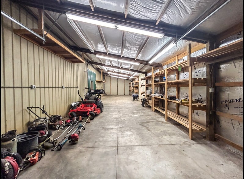 More Photos Of 1901 Hollingshed Rd, Irmo Warehouse For Sale