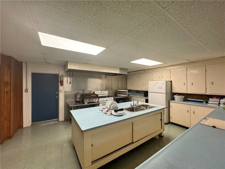 More Photos Of 439 NE Main St, Easley Lodge Meeting Hall For Sale