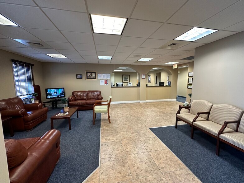 More Photos Of 2501 Silverside Rd, Wilmington Medical For Sale