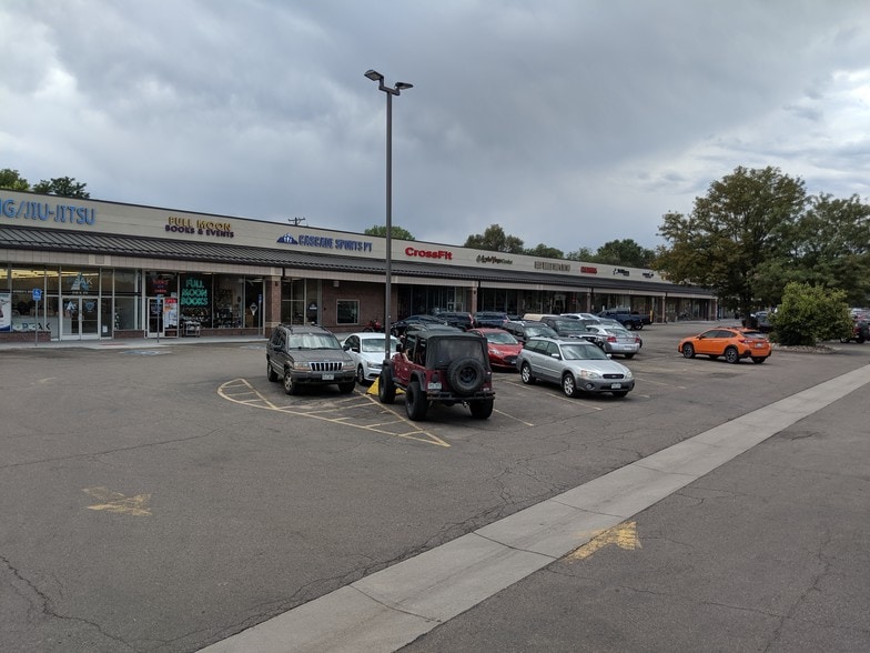 More Photos Of 9050 W 6th Ave, Lakewood Unknown For Lease