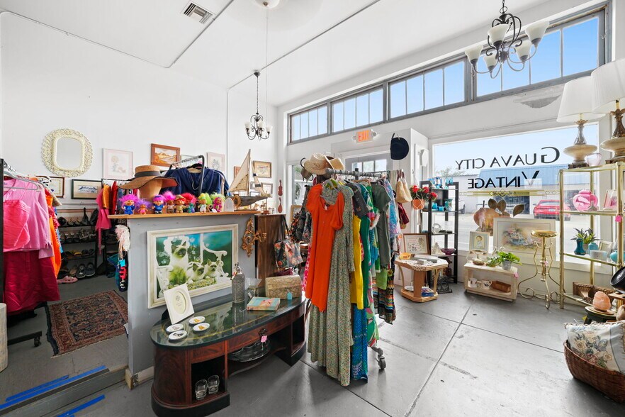 More Photos Of 4707-4709 N Florida Ave, Tampa General Retail For Lease