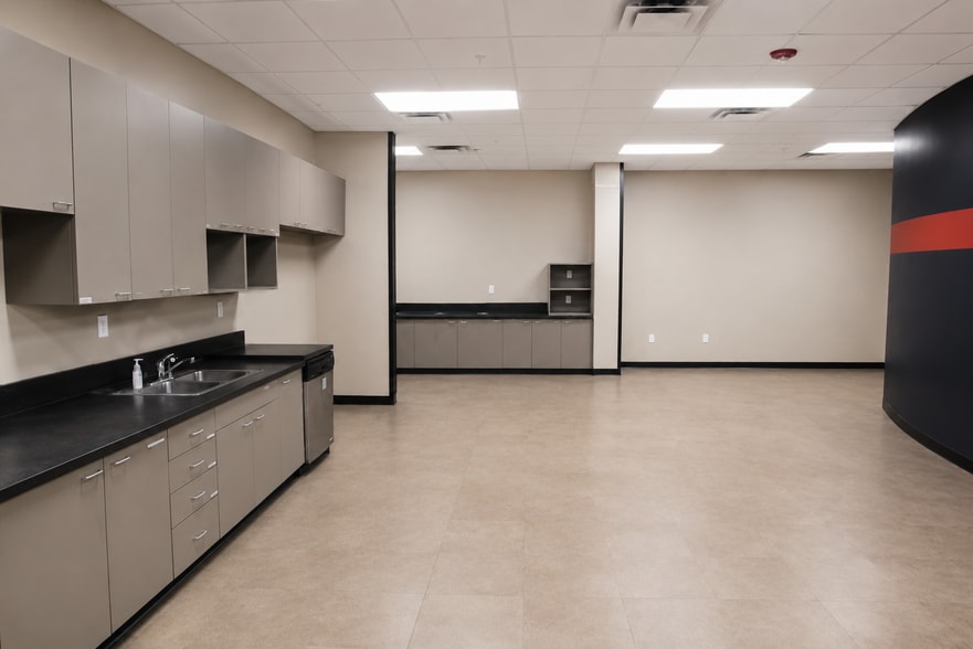 More Photos Of 4916 E 66th St N, Tulsa Office For Sale