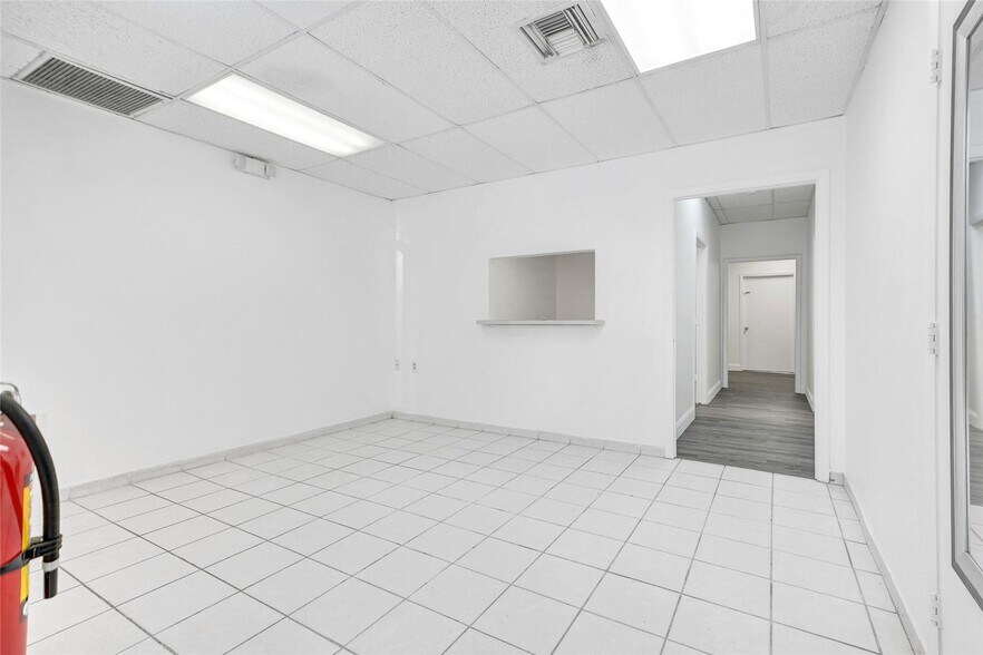 More Photos Of 201-211 E Hallandale Beach Blvd, Hallandale Beach Medical For Lease