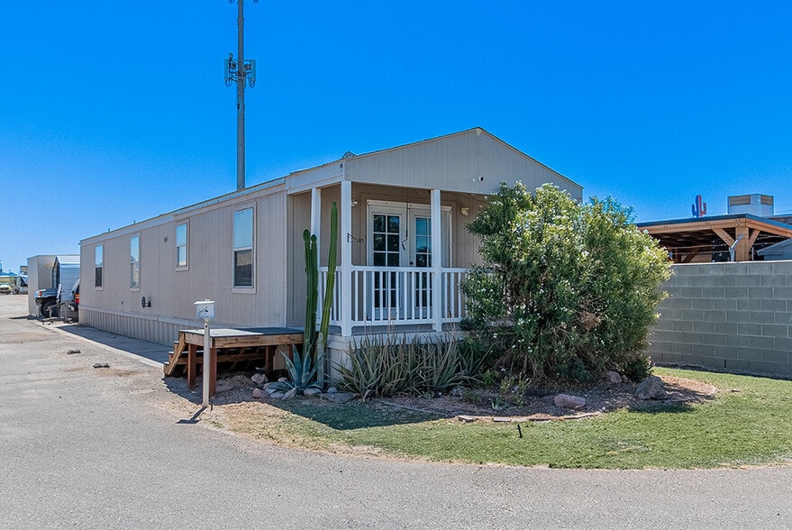 More Photos Of 10264 N Frontage Rd, Yuma Self Storage For Sale