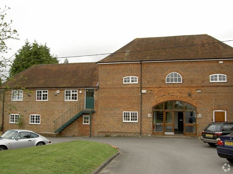 Badshot Farm Ln, Farnham GU9 9HY Office For Lease