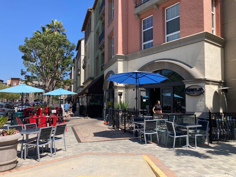 Primary Photo Of 13020 Pacific Promenade, Playa Vista Apartments For Lease