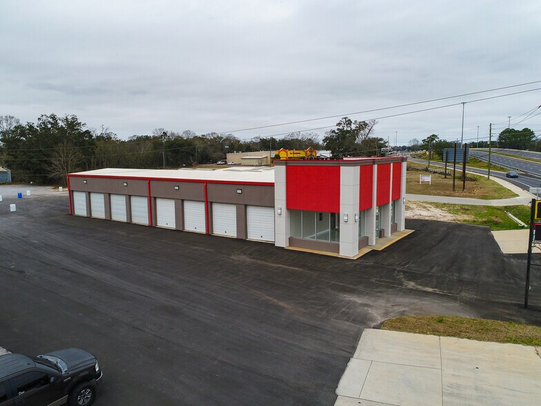 More Photos Of 8969 Pensacola Blvd, Pensacola Auto Repair For Sale