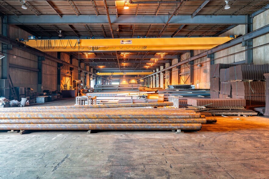 More Photos Of 20 Harmich Rd, South Plainfield Warehouse For Lease