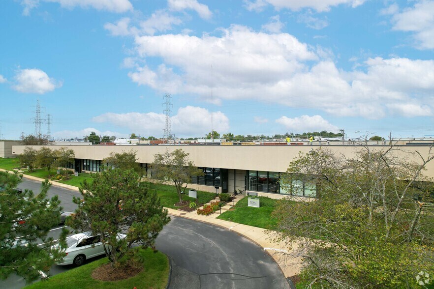 More Photos Of 10401 Baur Blvd, Olivette Unknown For Lease