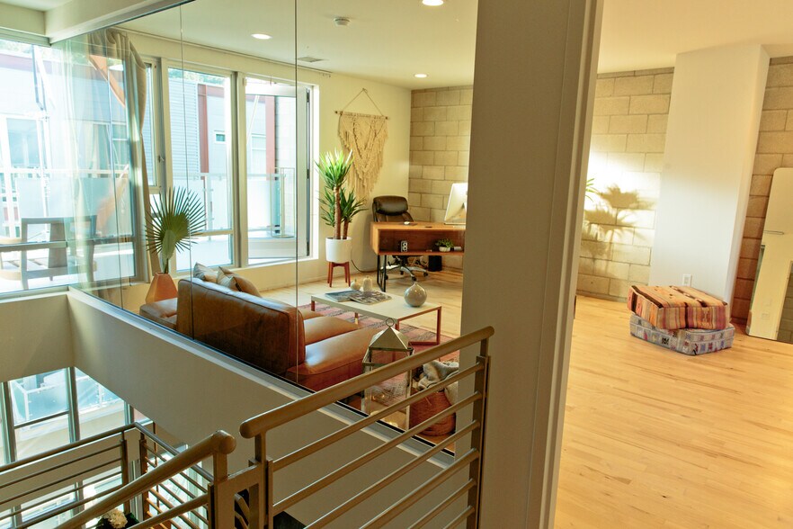 More Photos Of 3400 Cahuenga Blvd W, Los Angeles Loft Creative Space For Lease