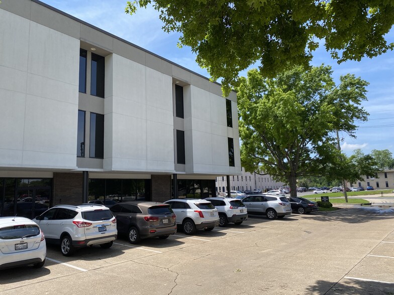 Primary Photo Of 3007 Knight St, Shreveport Office For Lease