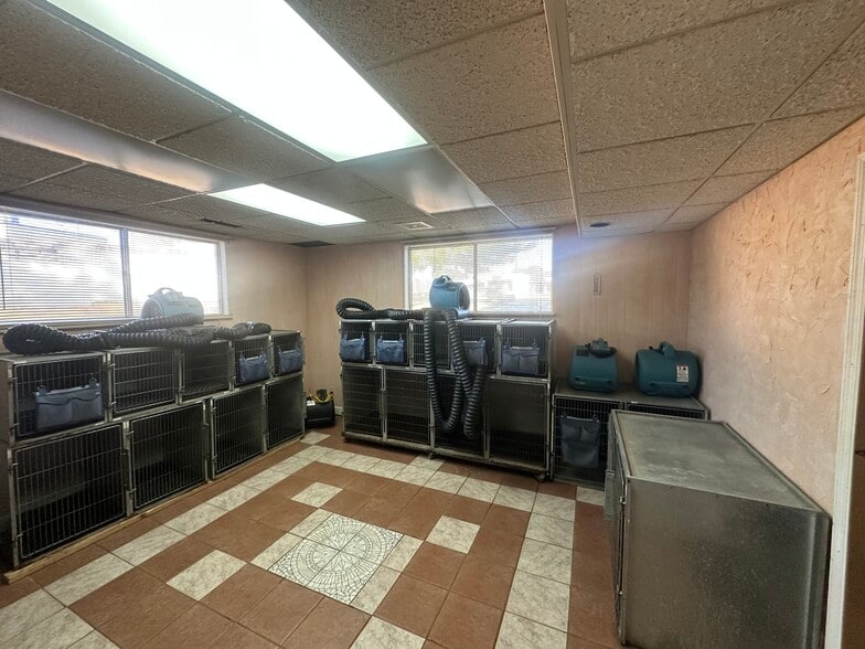 More Photos Of 4303 W Lynnhurst Dr, Peoria Office Residential For Lease