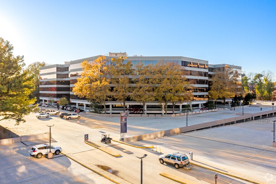 Primary Photo Of 3565 Piedmont Rd Ne, Atlanta Office For Lease