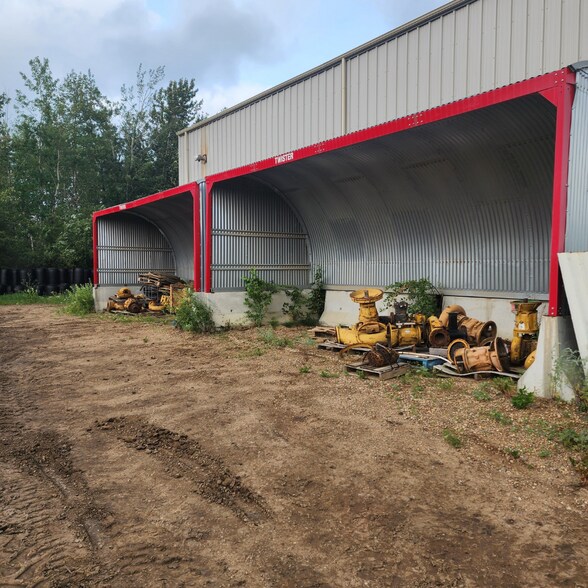 More Photos Of 4418 51 Av, Redwater Warehouse For Sale