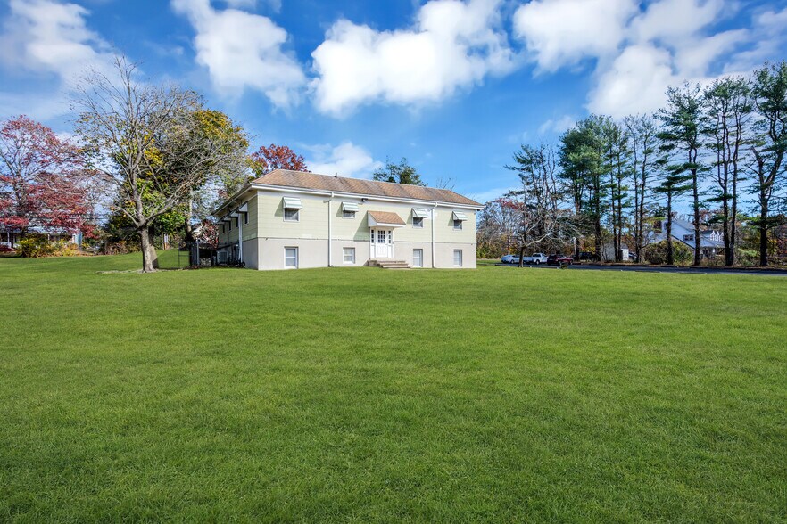 More Photos Of 2807 Hurley Pond Rd, Wall Township Office For Sale