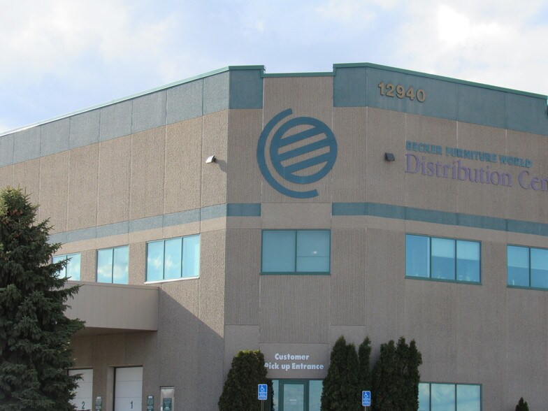 More Photos Of 12940 Prosperity Ave, Becker Distribution For Lease