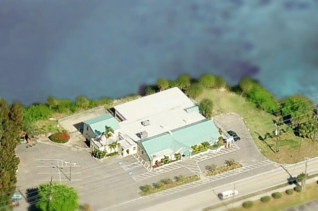 More Photos Of 2425 Pineapple Ave, Melbourne Office For Lease