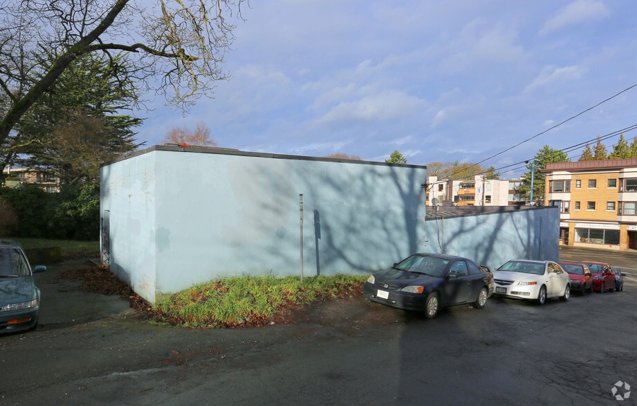 More Photos Of 1537-1545 Fort St, Victoria General Retail For Lease