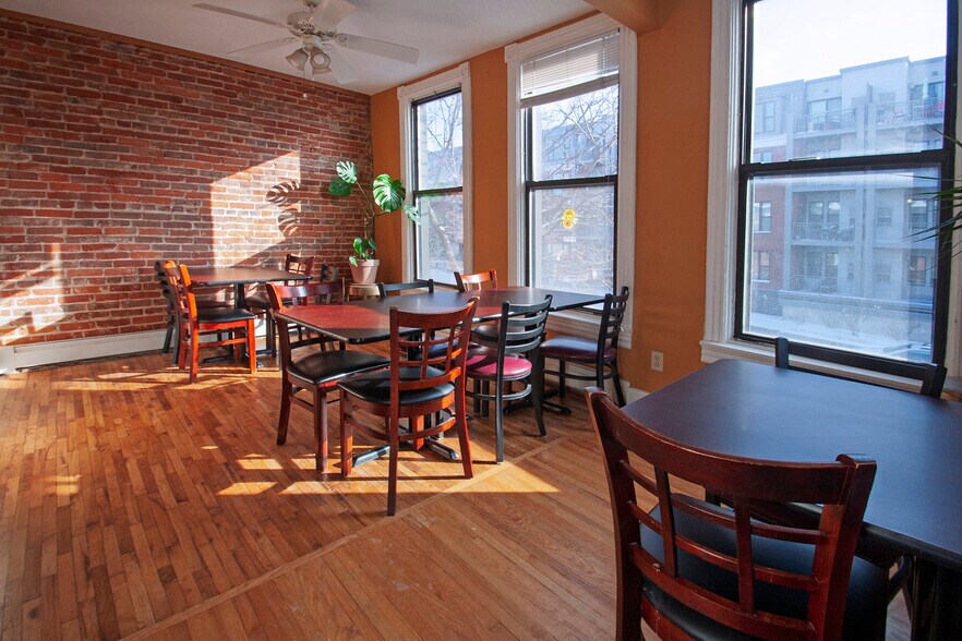 More Photos Of 725 7th St E, Saint Paul General Retail For Lease