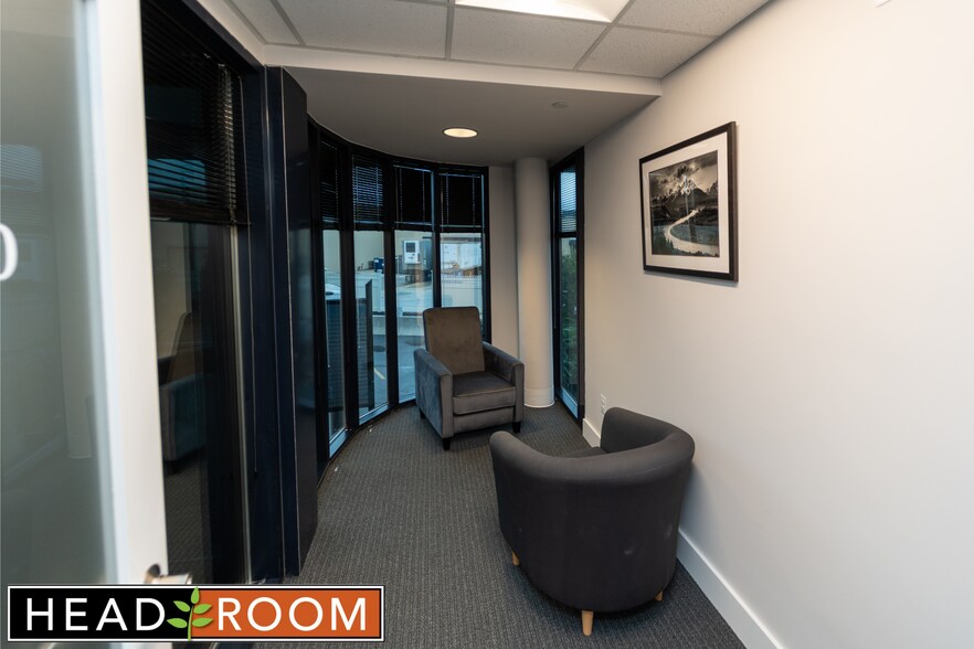 More Photos Of 230 Sugartown Rd, Wayne Coworking Space