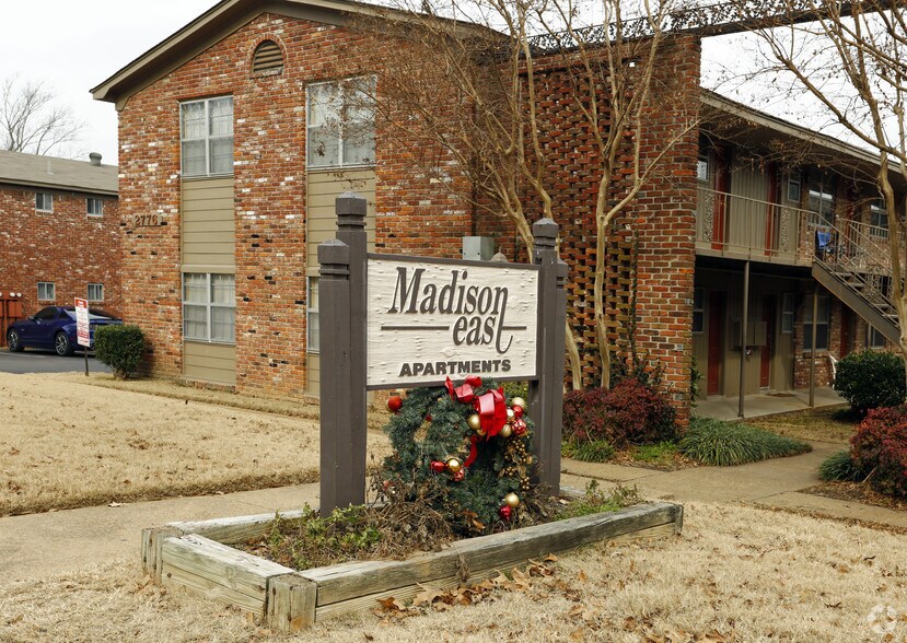 Primary Photo Of 2780 Madison Ave, Memphis Apartments For Sale