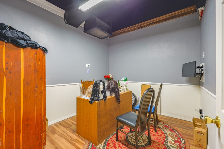 More Photos Of 290-292 N Huachuca Blvd, Huachuca City Restaurant For Sale