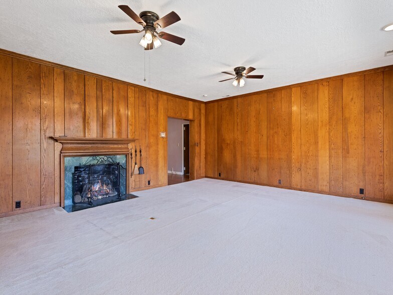 More Photos Of 142 Country Club Dr, Waynesville Hospitality For Sale