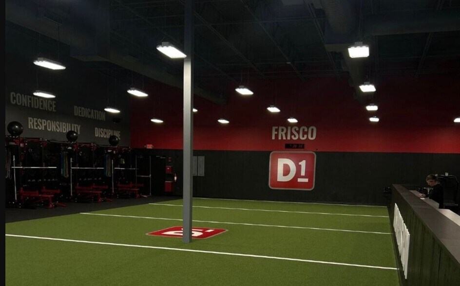 More Photos Of 6518-6534 W North Ave, Chicago General Retail For Sale