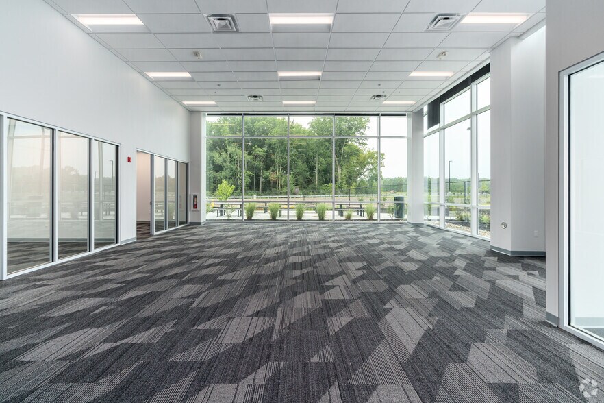 More Photos Of 1 Forest Ln, Carneys Point Township Unknown For Lease