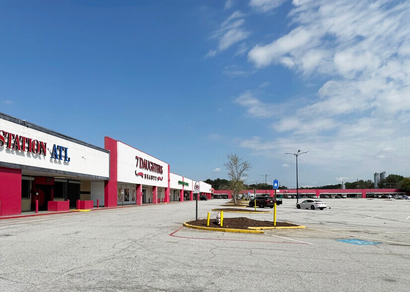 More Photos Of 4827-4903 Old National Hwy, College Park General Retail For Lease