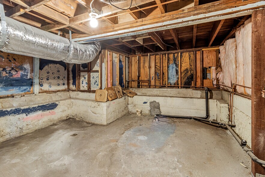 More Photos Of 3109 Sacramento St, Berkeley Storefront Retail Residential For Sale