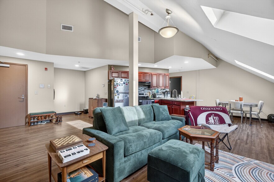 More Photos Of 27 Washington St, Westfield Apartments For Sale