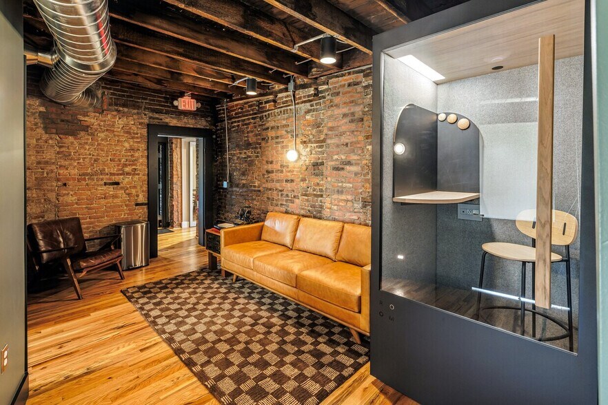 More Photos Of 1459 Bagley St, Detroit Coworking Space